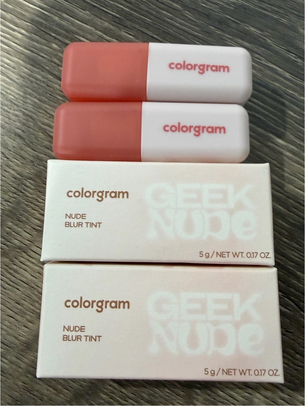 2 x Colorgram Geek Nude Blur Lip Tint 5 g in 04 Coral Lit NEW